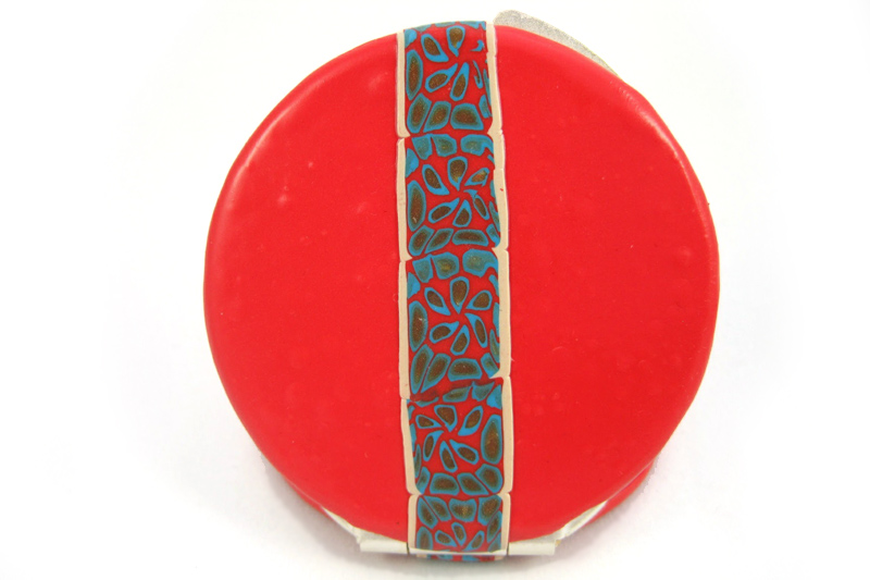 detalle-2-espejo-bolso-rojo-800x533